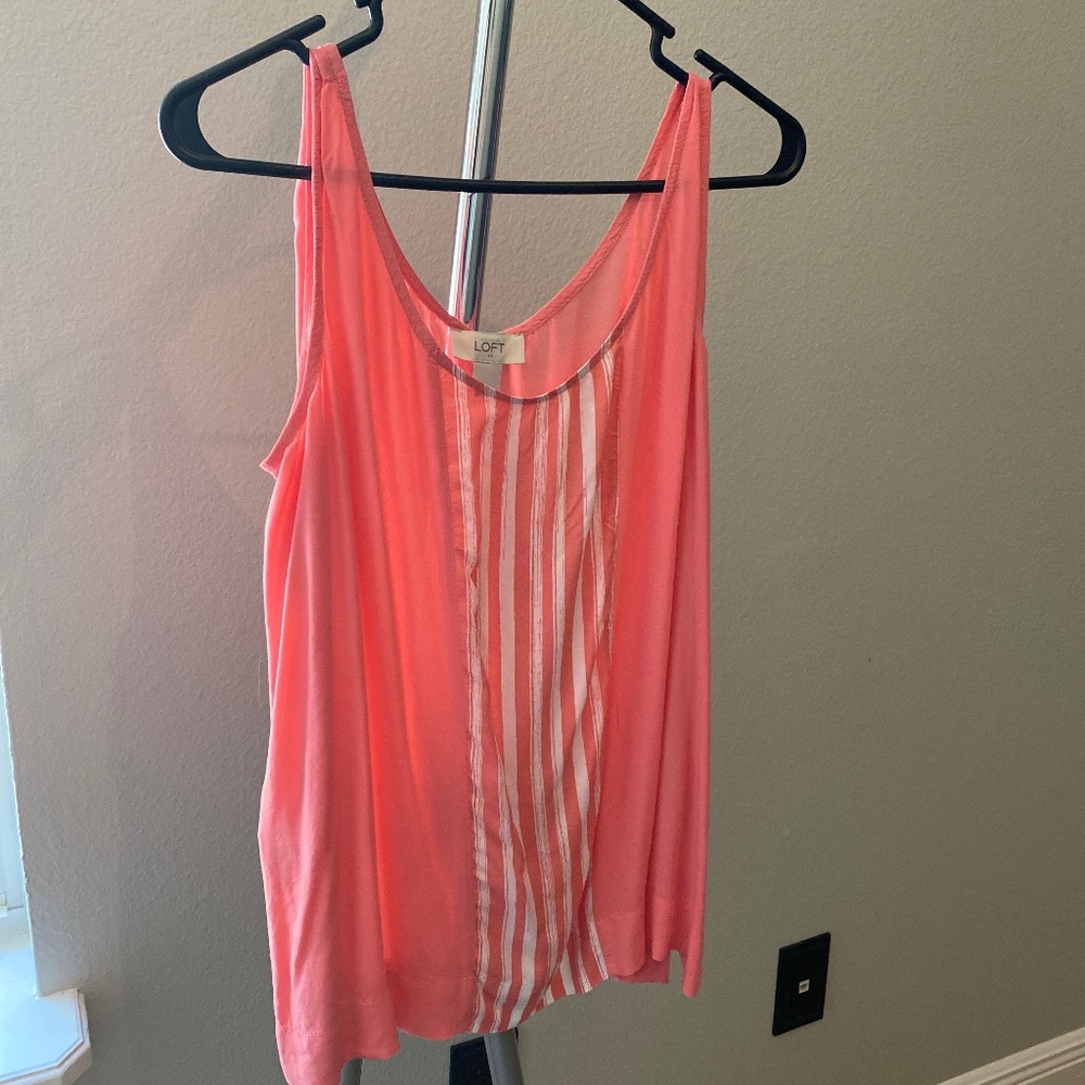 LOFT coral sleeveless blouse size medium